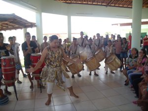 Professora Graça prestigia inauguração da Escola Professora Maria Pastora em Arapiraca 
