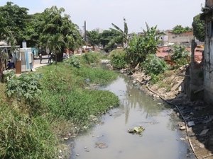 Mesmo com baixo acesso a saneamento, Brasil ainda investe pouco no setor, diz CNI