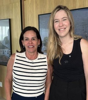 Cibele Moura amplia base política e anuncia aliança com Ivana Toledo, em Penedo