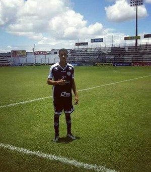 Atacante Diego Lessa comemora gol e classificação do ASA sub-17 