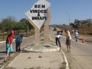 Agricultora é vítima de assalto  em Inhapi