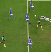 Brasil perde para Camarões com gol nos acréscimos