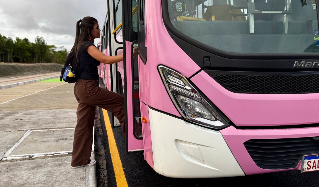 Maceió começa a implantar transporte urbano exclusivo para mulheres