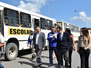 Justiça determina que Prefeitura de São Luís ofereça transporte escolar adequado