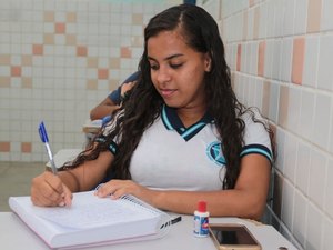 Confirmação de matrícula da EJA começa nesta terça (16)