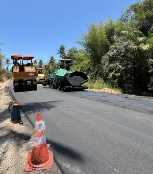 Brota na Grota reforma escadarias no Benedito Bentes, Santa Amélia e Feitosa