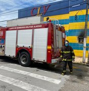 Bombeiros são acionados para incêndio em escola particular no bairro do Prado