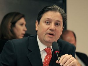Justiça Federal aceita denúncia contra Rocha Loures por corrupção passiva