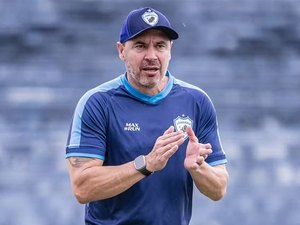 Finalista do Paranaense e classificado na Copa do Brasil, técnico Allan Aal alcança maior série invicta da carreira