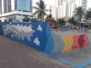 Pintura artística da pista de skate da Pajuçara é concluída