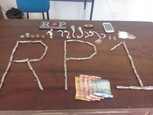 [Vídeo] Jovem é presa com maconha e crack no bairro Manoel Teles