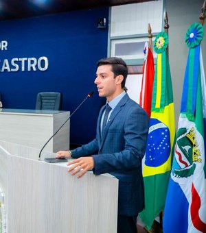 Caio Bebeto aciona MP após reclamação de aluno sobre acessibilidade em universidade