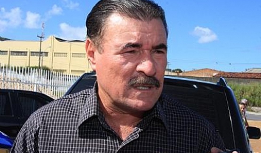 MPF cobra R$ 3 milhões de Cícero Almeida que foram desviados