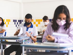 Pandemia afeta tempo médio de permanência na sala de aula em Alagoas