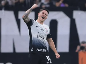 Corinthians tem retorno de titular e ausência de Garro para duelo com o Vasco; veja escalação