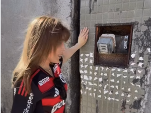 Cantora Manu Batidão se emociona ao voltar a Teotônio Vilela e cantar em sua terra natal