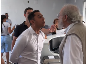 Vereador é impedido de entrar na Sesau durante reunião sobre atraso na equoterapia