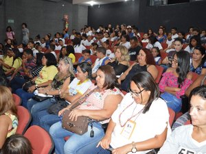 Alunos participam da 8ª edição do Soletrando Educa Maceió