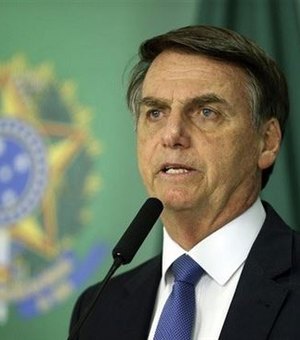 Depoimentos de Ramos e Heleno conflitam com versão de Bolsonaro