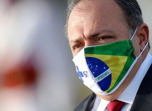 OMS lança campanha para ajudar fumantes a deixar o hábito