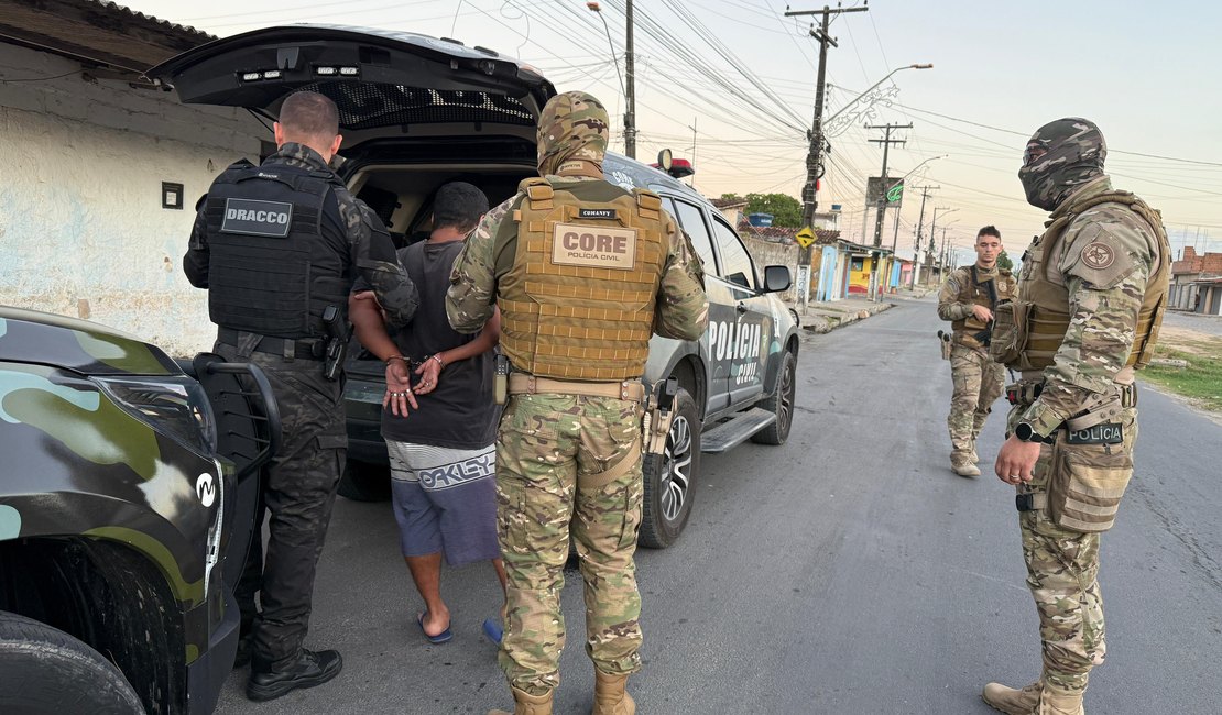 Líderes de facção seguiam dando ordens a criminosos em liberdade através de cartas