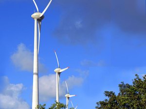 MEC quer ampliar oferta de cursos na área de energia renovável