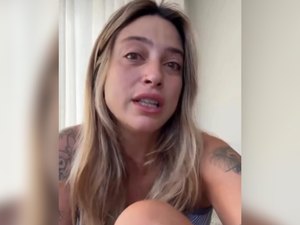 Tati Dias chora ao se pronunciar sobre término com Lauana Prado
