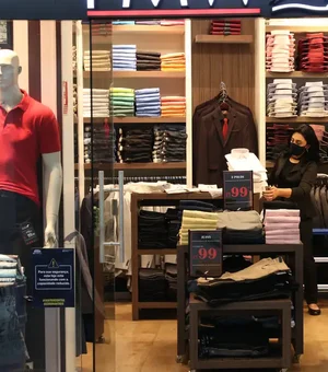 Entenda os direitos do consumidor para trocas de presentes de Natal