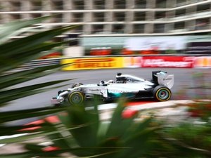 Massa tem problemas e larga em 18º na Rússia; Hamilton é pole