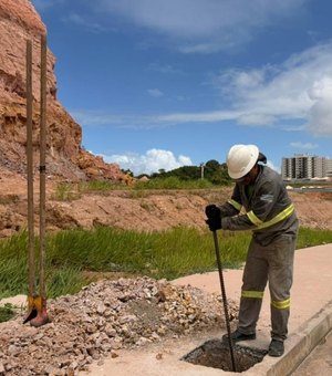 Prefeitura implanta rede de iluminação pública em nova avenida de Cruz das Almas