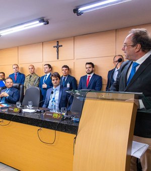 ﻿Prefeito Luciano destaca momento histórico com sessão da Assembleia Legislativa em Arapiraca