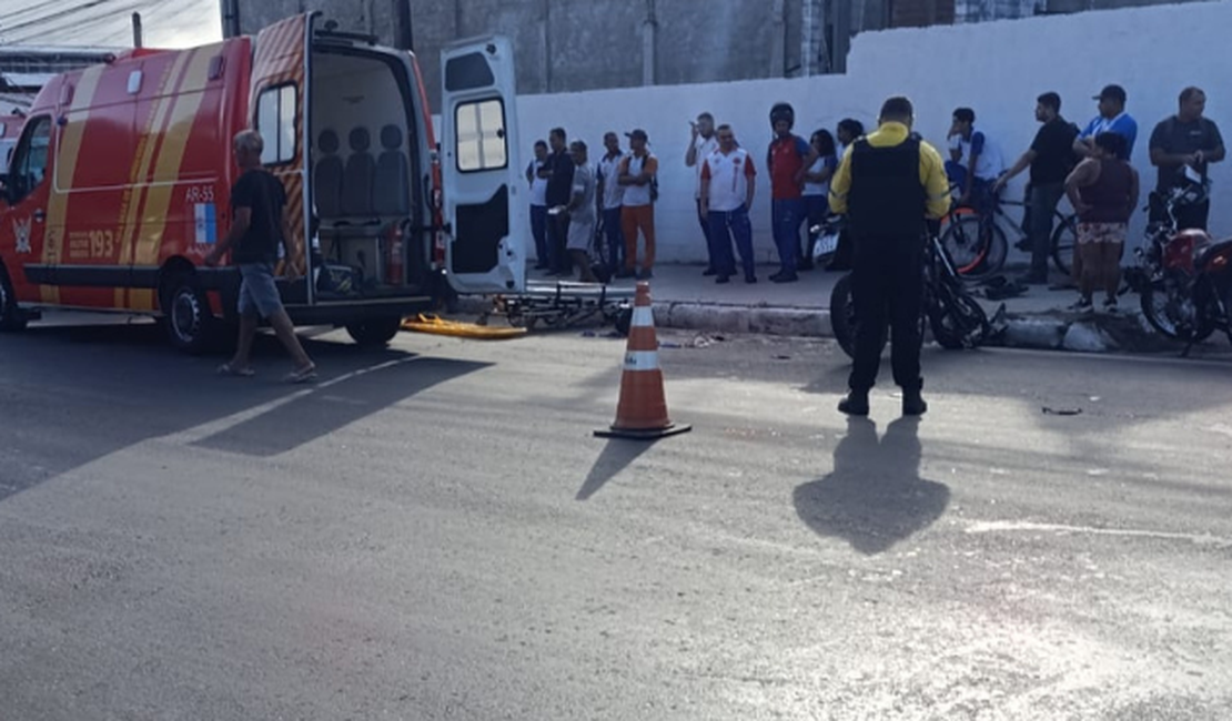 [Vídeo] Acidente entre motos deixa três feridos no Distrito Industrial de Maceió