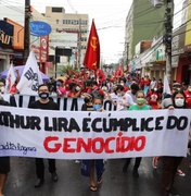 Manifestantes vão às ruas contra Governo Bolsonaro em Maceió