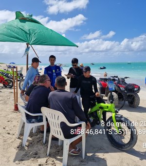 Prefeitura faz operação para coibir bicicletas motorizadas nas praias de Maragogi