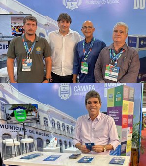 Estande da Câmara na Feira da AMA oportuniza a população a conhecer ações Legislativas