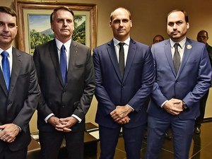 Golpistas usam cartão de Bolsonaro para gastar R$ 290 mil em compras no Chile