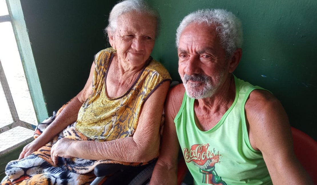 [Vídeo] Juntos há 58 anos, Dona Maria e Seu Sebastião permanecem apaixonados como na época em que se casaram