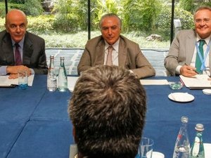 Base pressiona para adiar reforma da Previdência