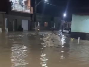Fortes chuvas causam alagamentos e prejuízos em diversos pontos de Atalaia