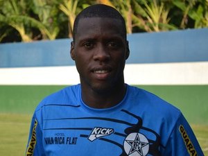 ASA vai apresentar zagueiro, lateral e atacante nesta quinta-feira