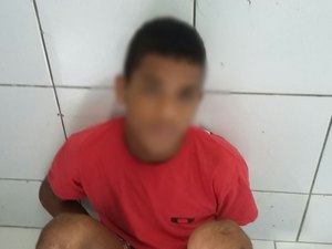 Menor é apreendido após arrastões na parte alta de Maceió