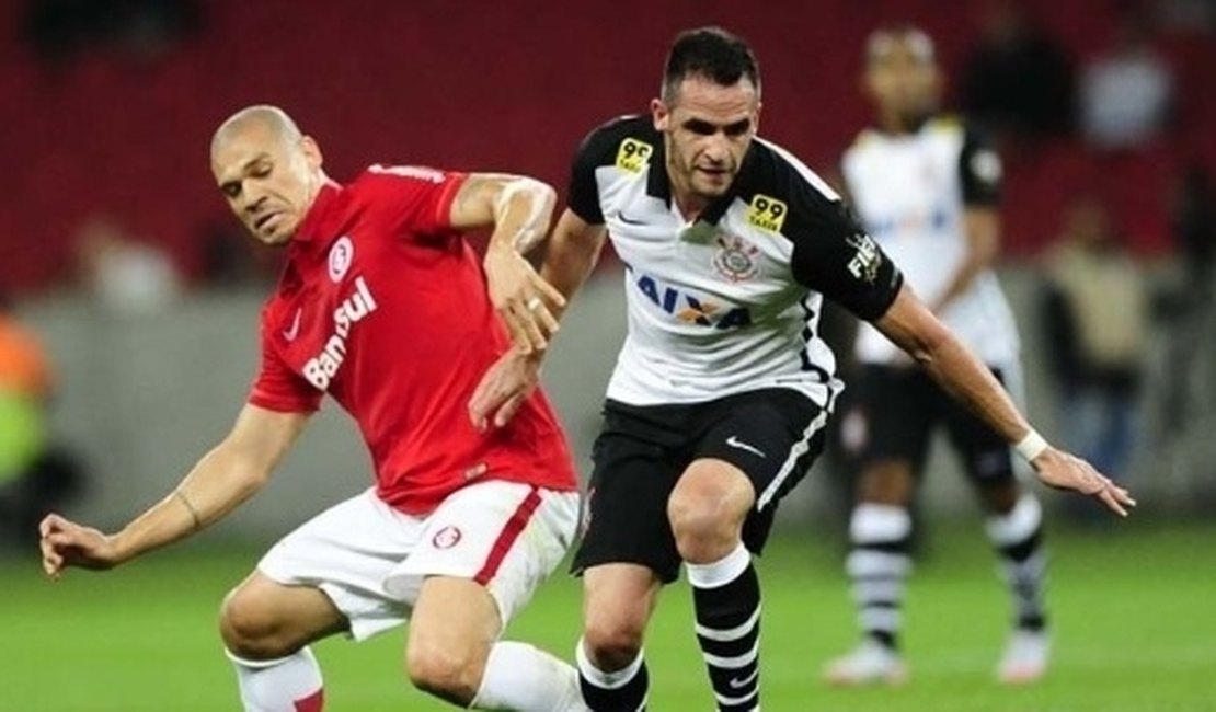 R. Augusto e Gil são novidades de Dunga para estreia nas Eliminatórias