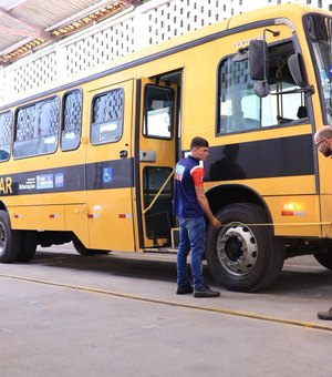 Em parceria com o Inmetro, Prefeitura de São Sebastião realiza inspeção técnica na frota do transporte escolar