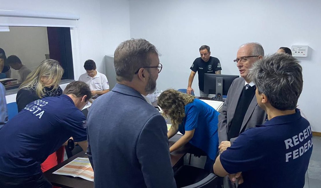 Organização criminosa é alvo de operação em Maceió e cidades de São Paulo