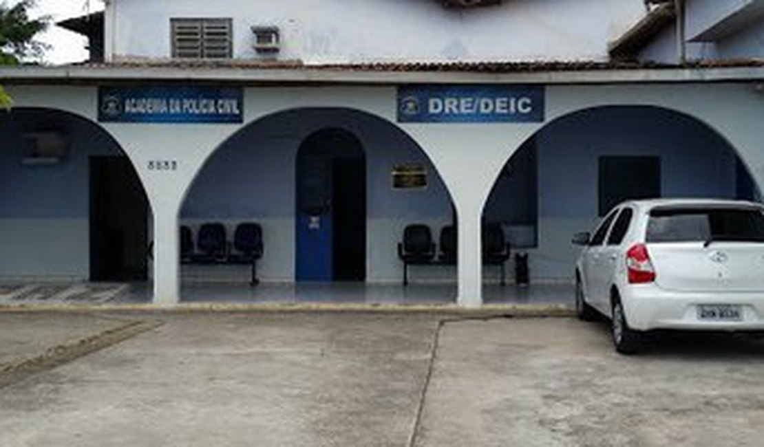 Trio é preso por estelionato no bairro da Ponta Verde, em Maceió