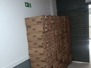Polícia Militar apreende 61 caixas de bolacha furtadas de carreta nesta quarta (29)