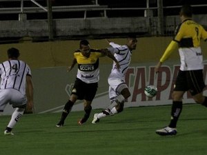 Bragantino vence Criciúma e deixa time catarinense mais longe do G4