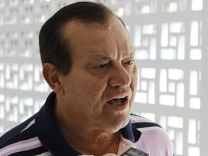 Presidente do CSA defende a anulação do Alagoano 2020