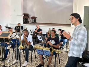 Oficina com Orquestra Som do Nordeste abre programação musical do 2º Festival Penedo Sabor & Jazz