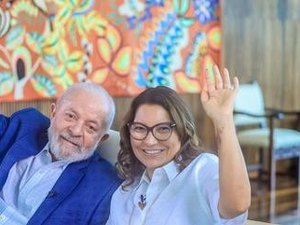 Lula volta a despachar do Planalto depois de se recuperar de cirurgias